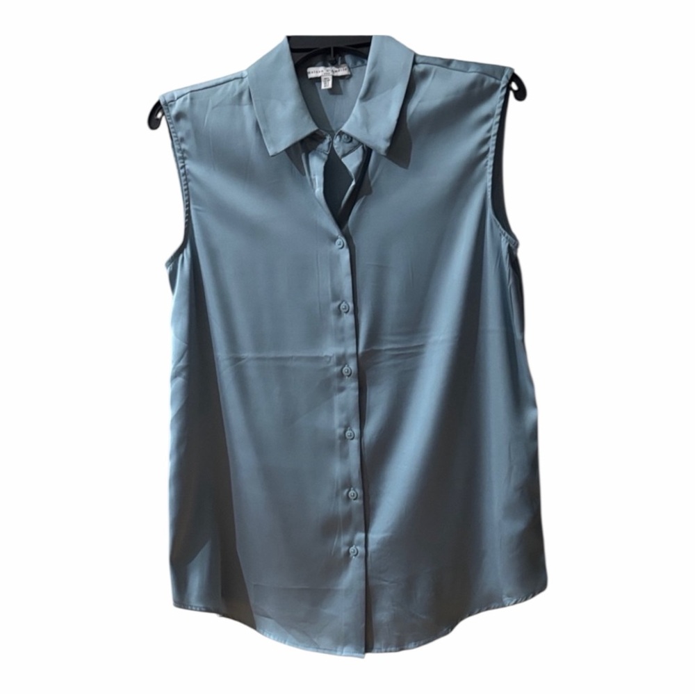 Maison d’Amelie Elegant Sleeveless Button Down Shirt in Blue Size S